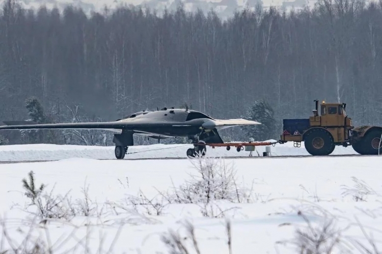 Rusya’dan Jet Motorlu İHA Hamlesi