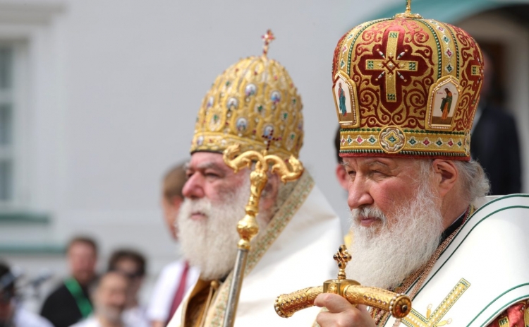 Ortodoks Paradoks: Çatışan Medeniyetler ve Bölünen Kiliseler