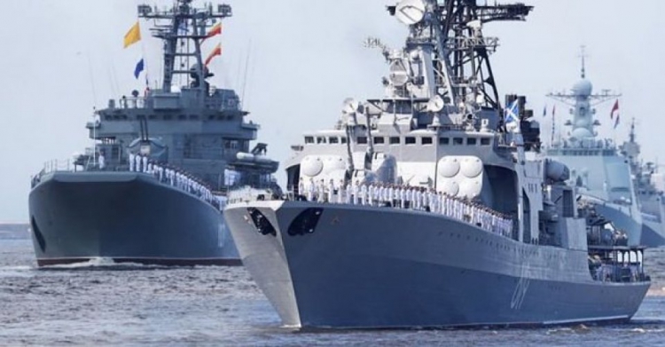 Rusya Savaş Gemileri Karadeniz&#039;de Tatbikata Başladı
