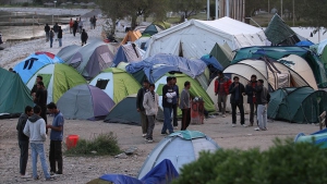 BMMYK Yunan Adalarındaki Göçmenlerin Anakaraya Nakledilmesini İstiyor